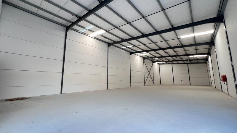To Let commercial Property for Rent in Killarney Gardens Western Cape